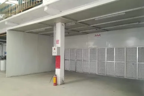 Área de preparación para pintura automotriz